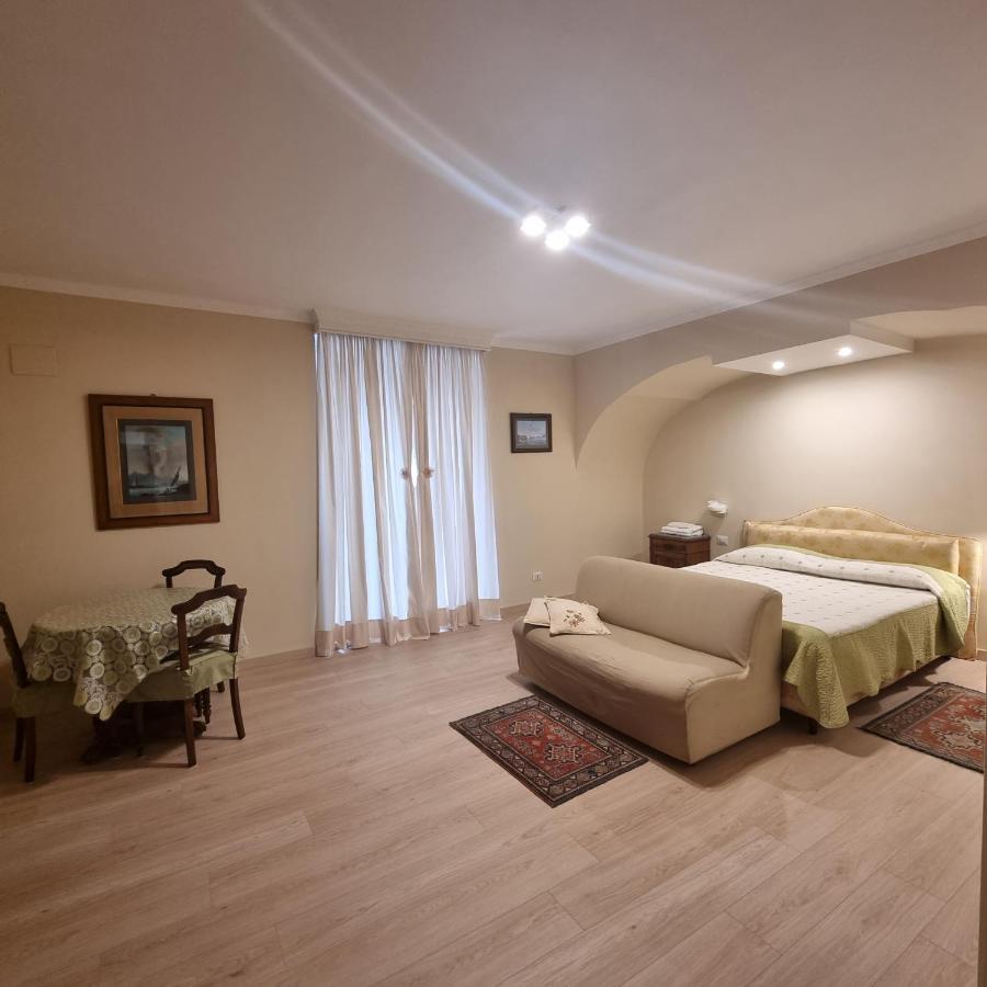 Toledo'S Rambla Casa Vacanze Napoli Esterno foto