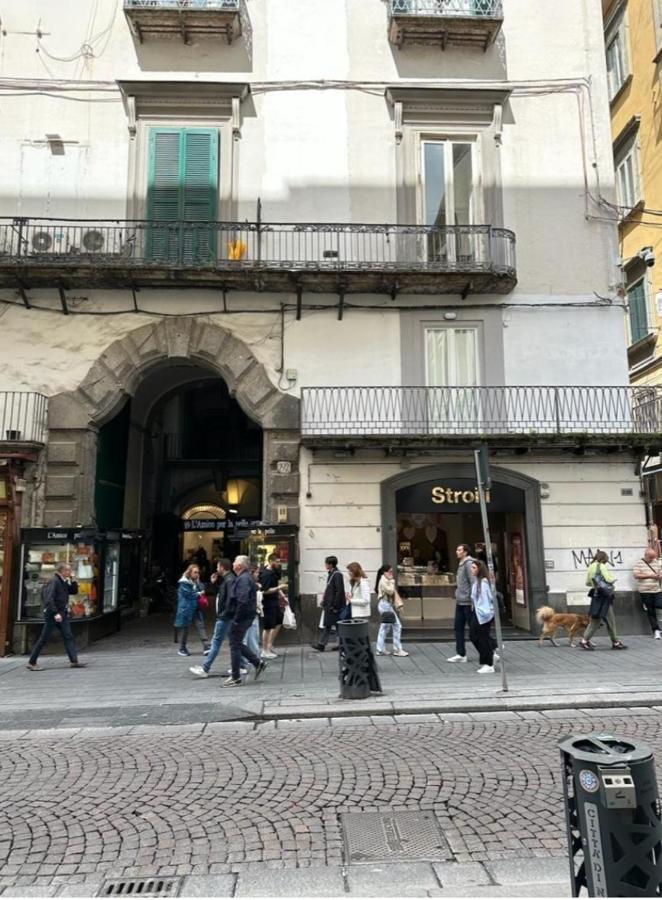 Toledo'S Rambla Casa Vacanze Napoli Esterno foto